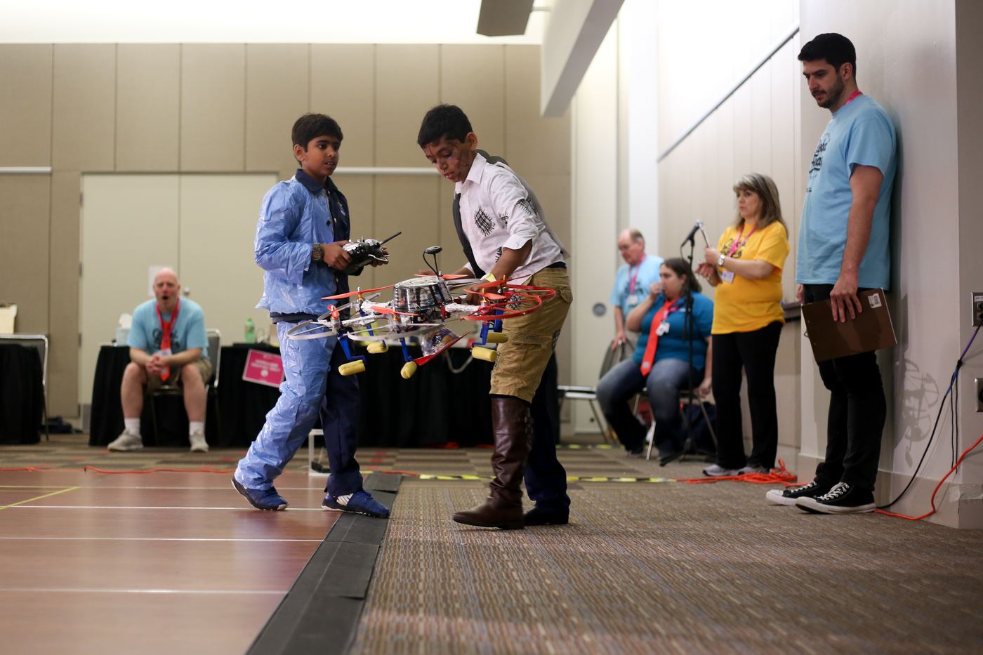 Vivaan: Trailblazers DI "On Target" (2018-19 Season) Vivaan of Trailblazers DI: the taxi-to-limousine transformation and technical builds, "On Target" Technical Challenge (2018-19 Season), photo 1 of 6
