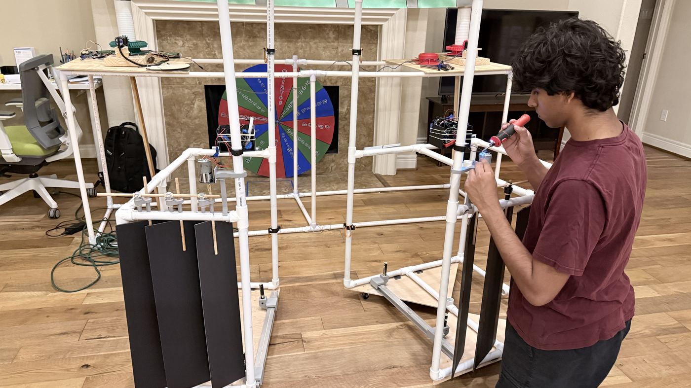 Vivaan: Trailblazers DI "Win It Big!" (2025-26 Season) Vivaan of Trailblazers DI: Taxi-to-Limousine Transformation for the "Win It Big!" Technical Challenge (2025-26 Season), build photo 17 of 22